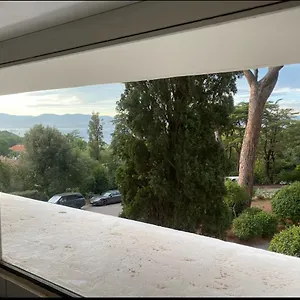 Apartment Elegant Et Parking Dans Batiment Historique, Saint-Tropez